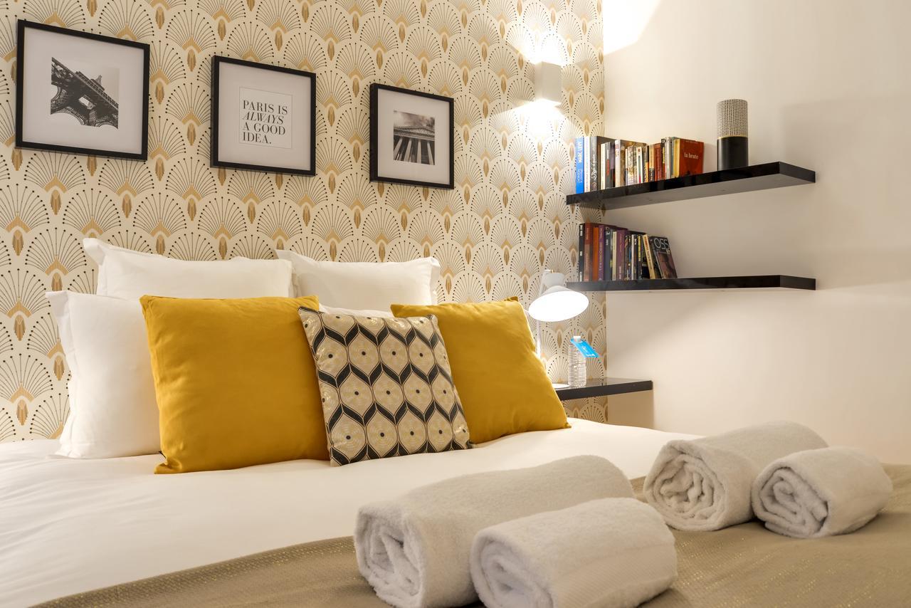 Apartemen 78 m² dengan 3 kamar tidur dan 1 kamar mandi pribadi di 8th - Champs Elysees Paris Bagian luar foto