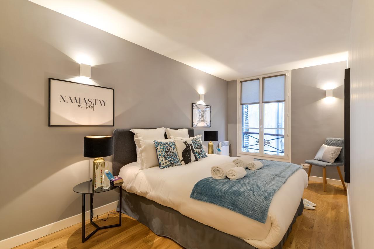 Apartemen 78 m² dengan 3 kamar tidur dan 1 kamar mandi pribadi di 8th - Champs Elysees Paris Bagian luar foto